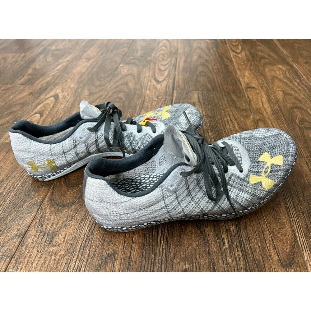 Unisex Under Armour HOVR Shakedown Track Shoes Gray w Gold Spikes & Logo M7.5 W9